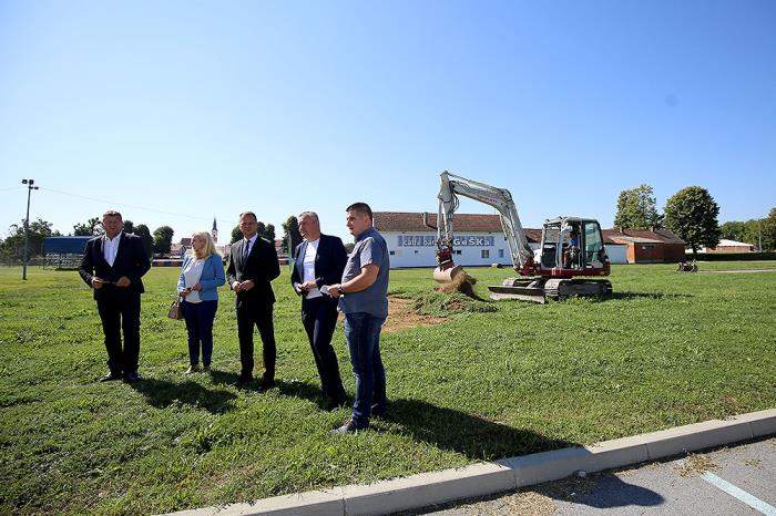 Vegeška dobiva novi sportski sadržaj: Započela izgradnja pumptracka, Virovitica je peti grad u Hrvatskoj koja dobiva takav poligon